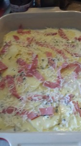 prépa gratin patate de nico.jpg